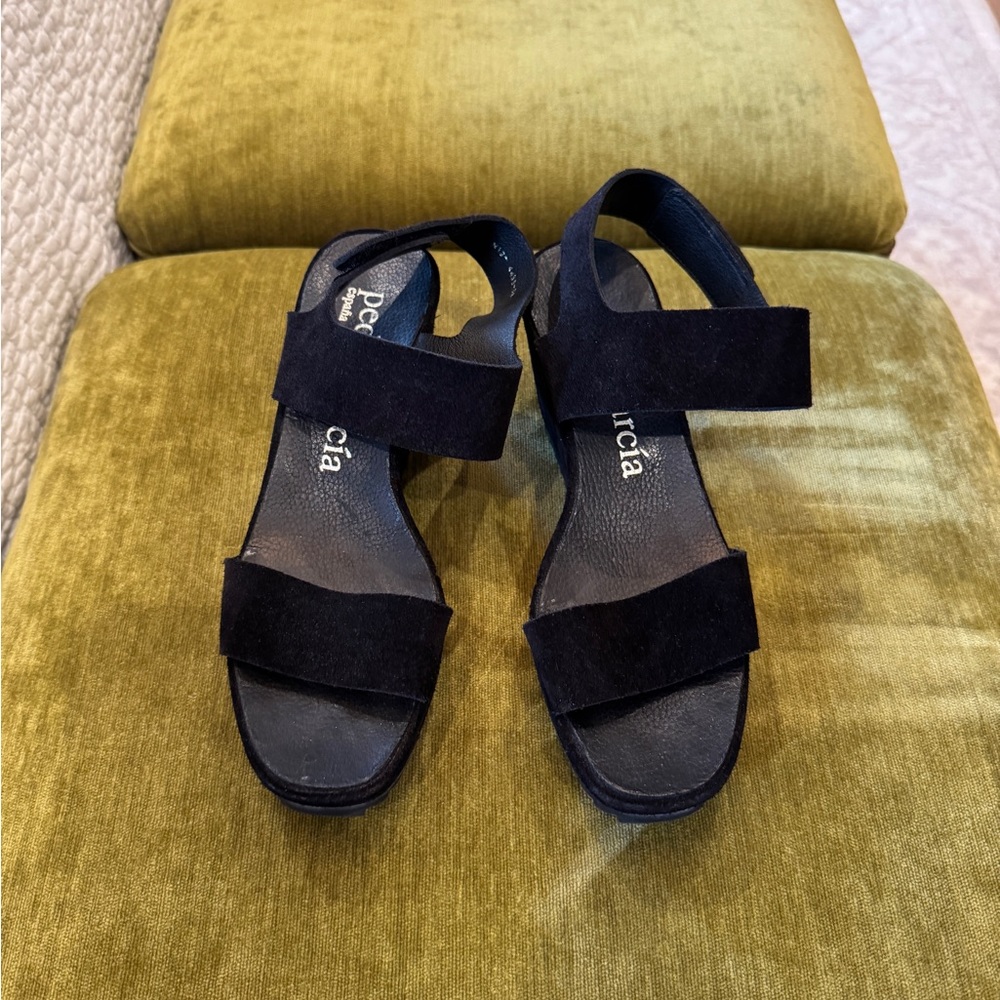 Pedro Garcia Black Slingback Sandal Wedges Suede Size 38